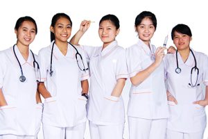 Nên lựa chọn cho mình trường đào tạo tốt nhất