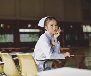 Điềm báo nữ Điều Dưỡng viên sẽ có đường nhân duyên mỹ mãn?